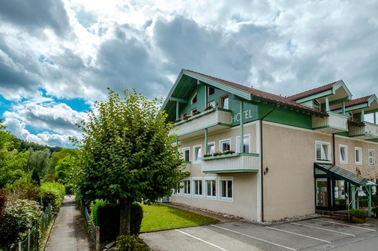 Gartenhotel Salzach Burghausen Exterior photo