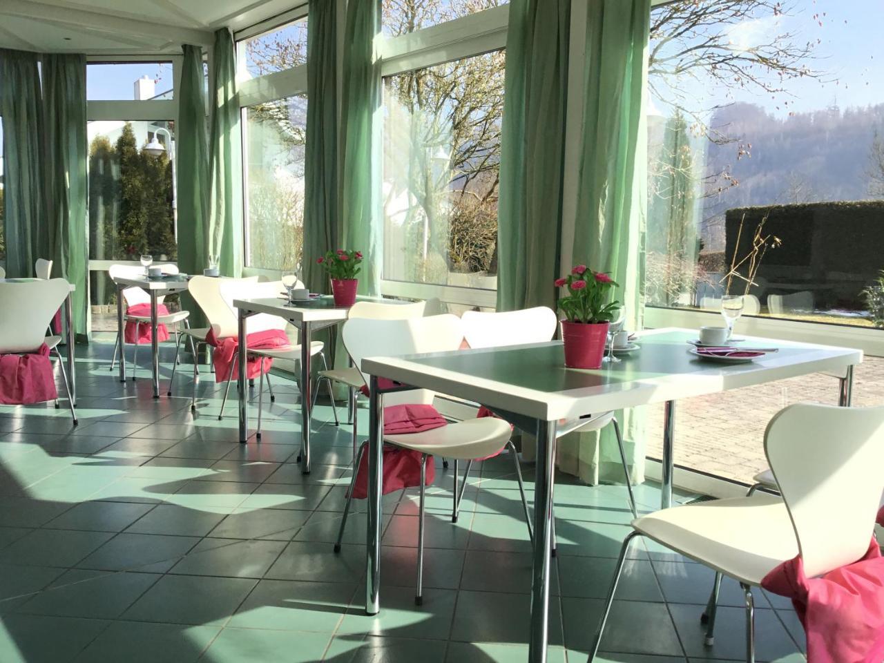 Gartenhotel Salzach Burghausen Exterior photo
